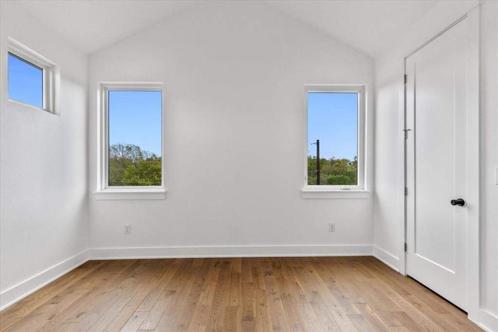 3 Bedroom Single Family Home/House's Image 13