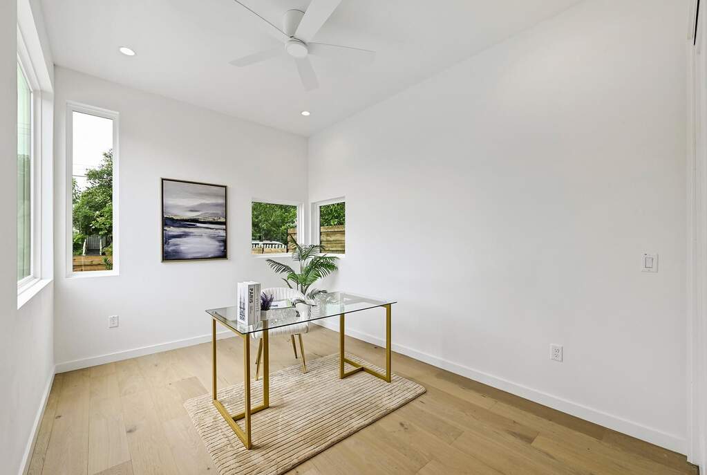 4 Bedroom Single Family Home/House's Image 10