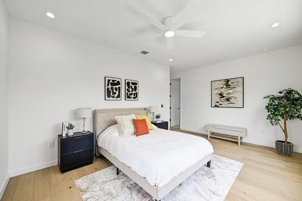 4 Bedroom Single Family Home/House's Image 13