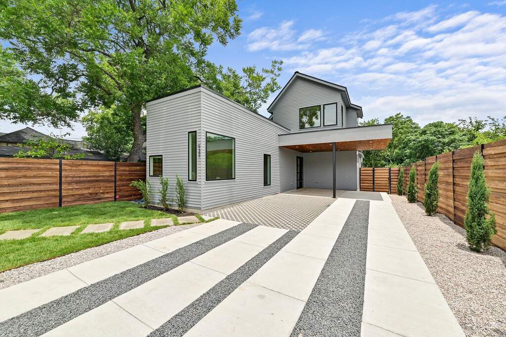 4 Bedroom Single Family Home/House's Image 22