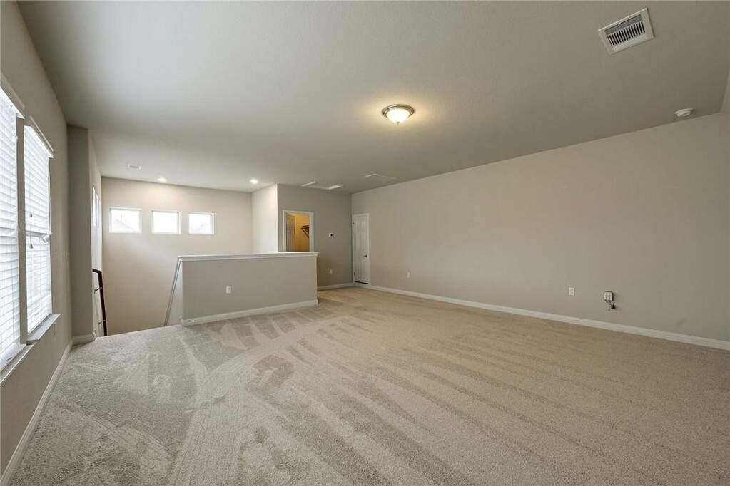 3 Bedroom Single Family Home/House's Image 25