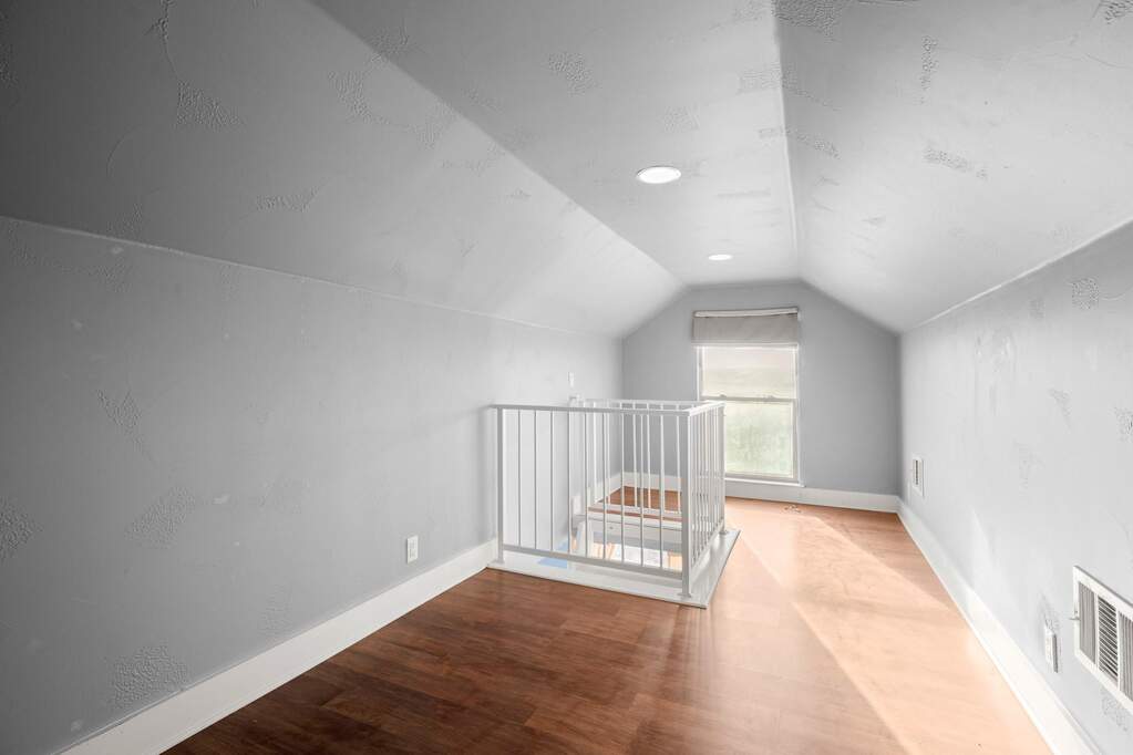 2 Bedroom Single Family Home/House's Image 24
