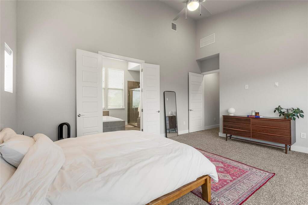 3 Bedroom Single Family Home/House's Image 15