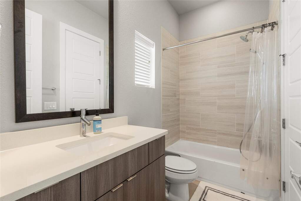 3 Bedroom Single Family Home/House's Image 23