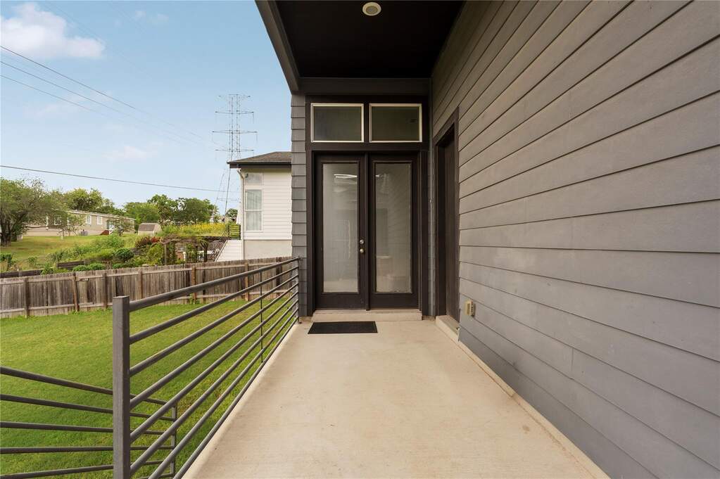 3 Bedroom Single Family Home/House's Image 27