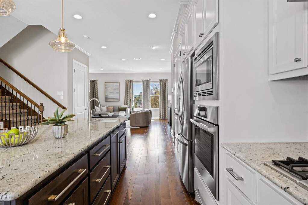 3 Bedroom Villa/Townhouse's Image 8