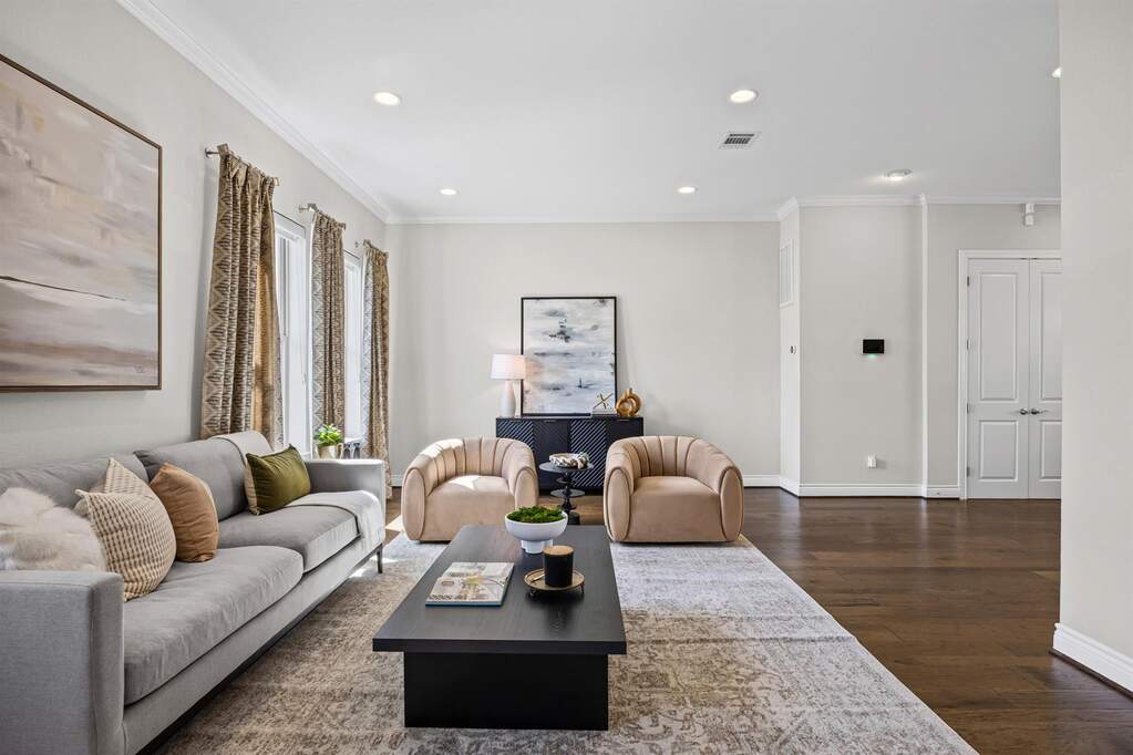 3 Bedroom Villa/Townhouse's Image 9