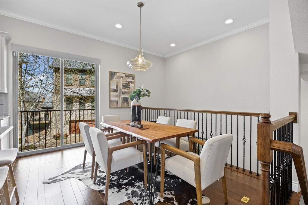 3 Bedroom Villa/Townhouse's Image 5