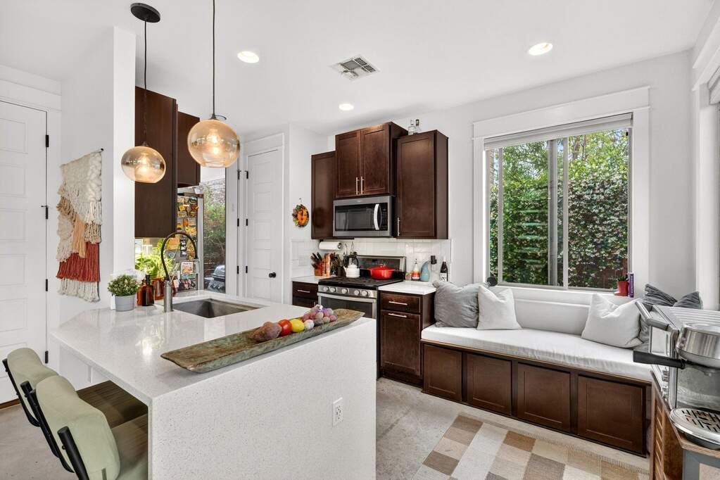 2 Bedroom Single Family Home/House's Image 20