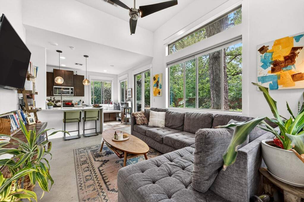 2 Bedroom Single Family Home/House's Image 22