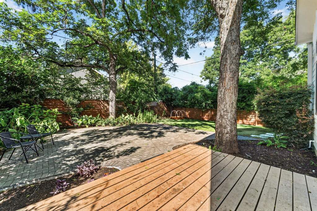 2 Bedroom Single Family Home/House's Image 25