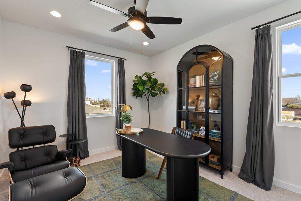 3 Bedroom Single Family Home/House's Image 3