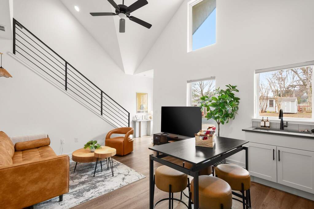 2 Bedroom Single Family Home/House's Image 13