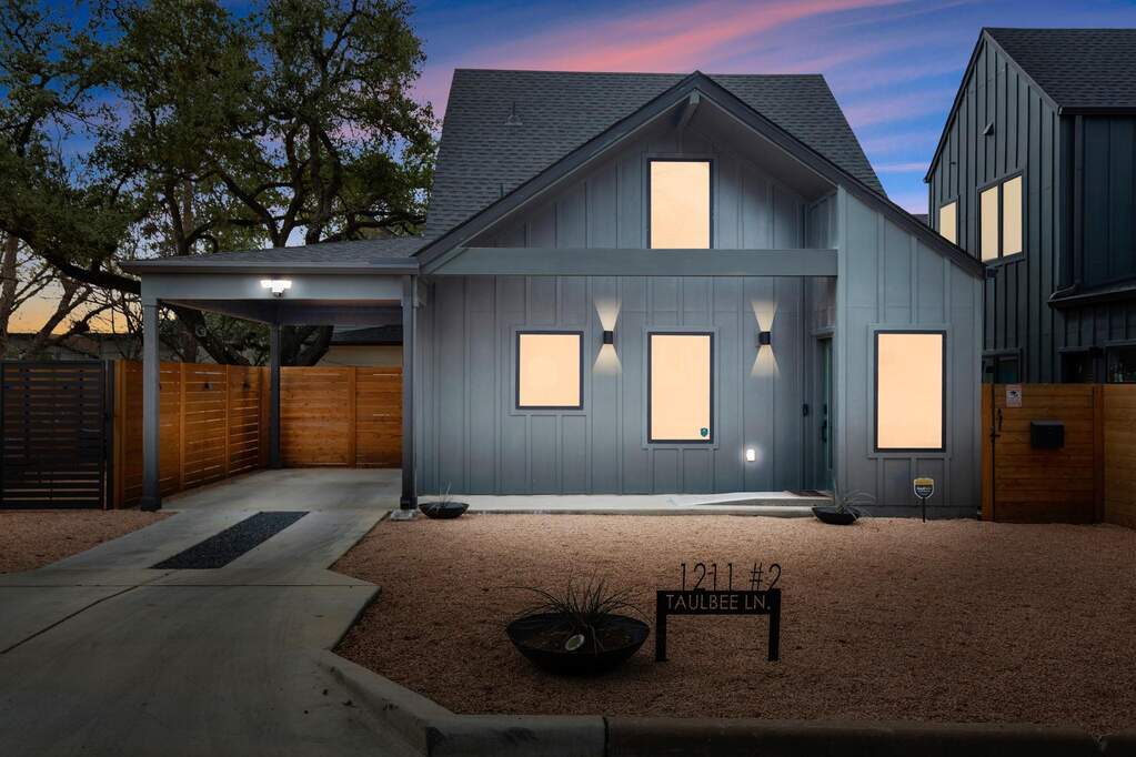 2 Bedroom Single Family Home/House's Image 17