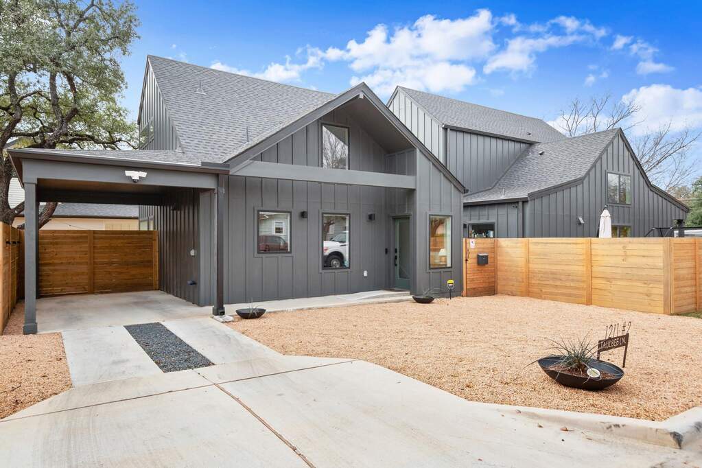 2 Bedroom Single Family Home/House's Image 18