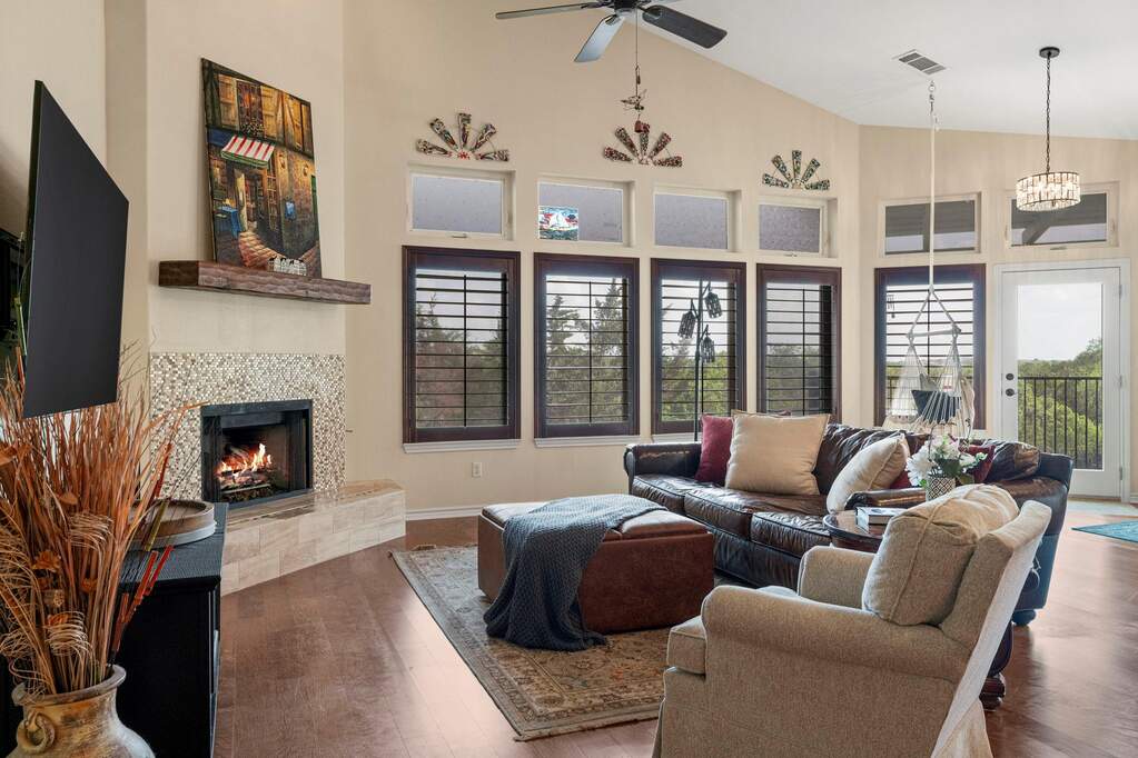 2 Bedroom Single Family Home/House's Image 9