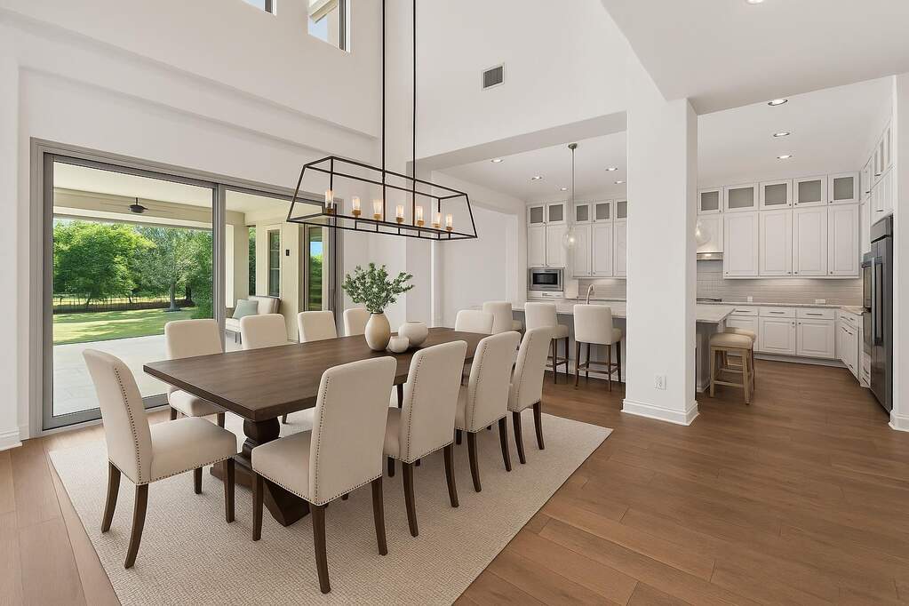 5 Bedroom Single Family Home/House's Image 6
