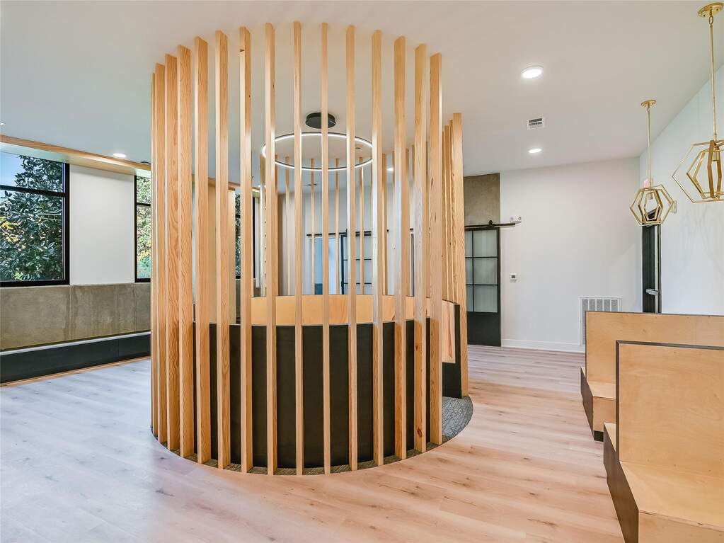 2 Bedroom Apartment/Flat's Image 13