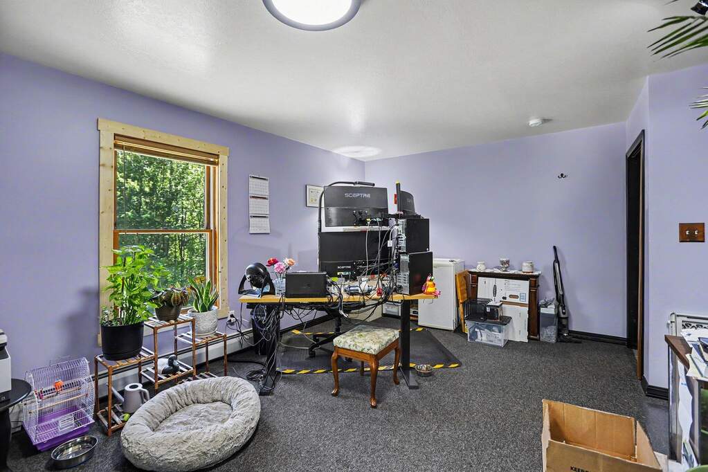4 Bedroom Single Family Home/House's Image 20