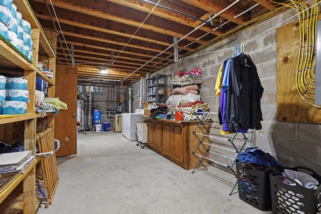 4 Bedroom Single Family Home/House's Image 21